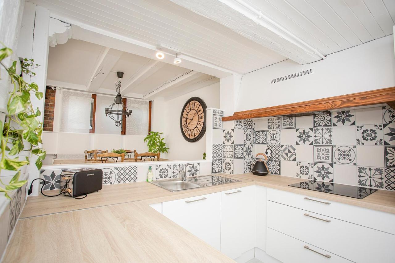 Le Grenier Du Photographe Apartment Kaysersberg-Vignoble Bagian luar foto